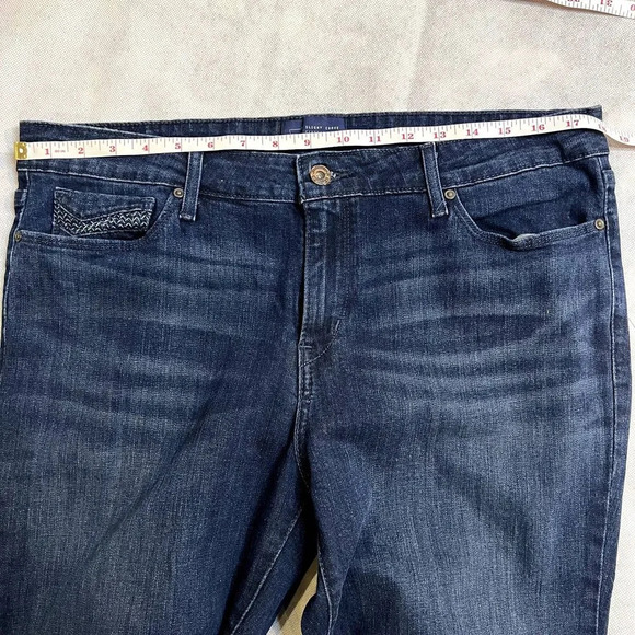 Levis‎ Slight Curve Classic Straight Leg Jeans Womens Size 16/33 - Picture 7 of 13
